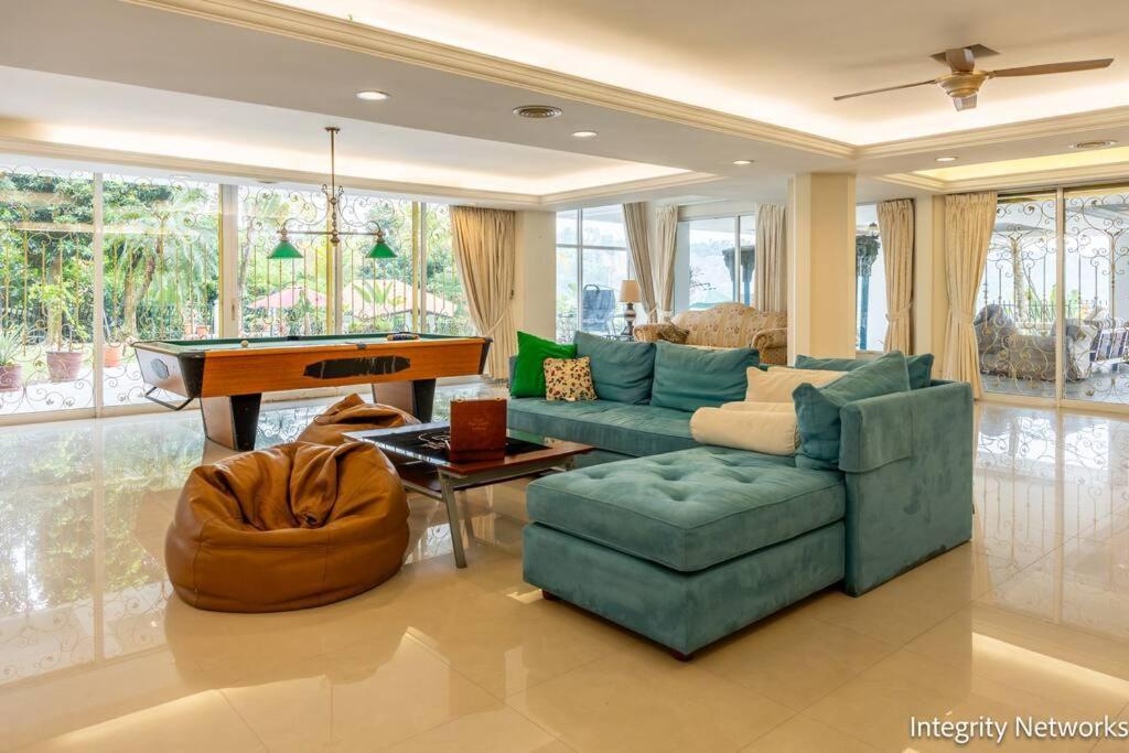 The Grand At Turi, Vila