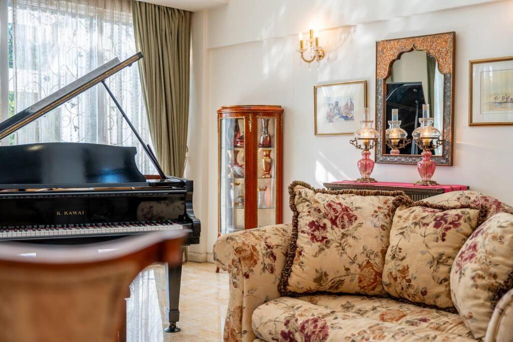 Vila The Grand At Turi, *